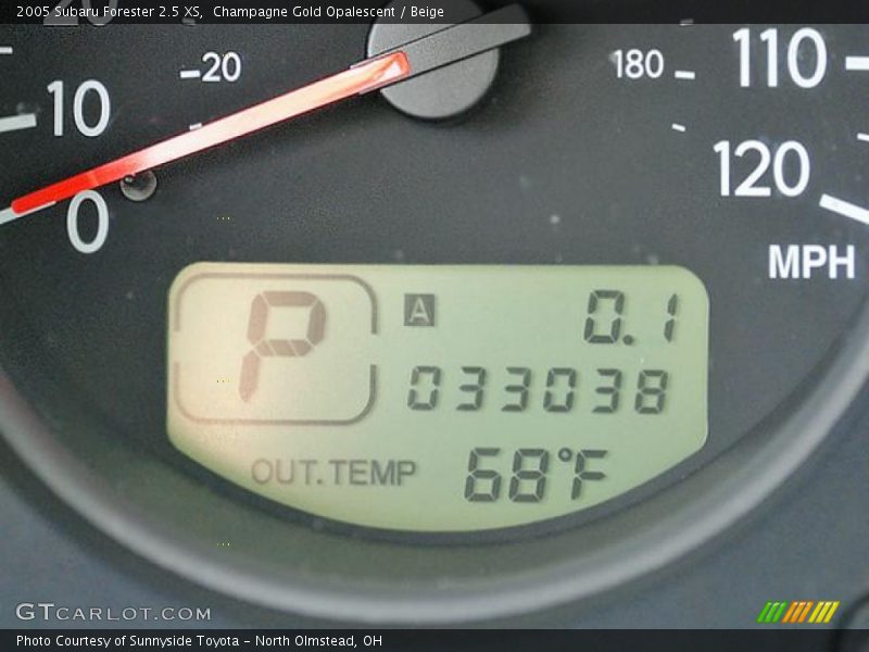Champagne Gold Opalescent / Beige 2005 Subaru Forester 2.5 XS