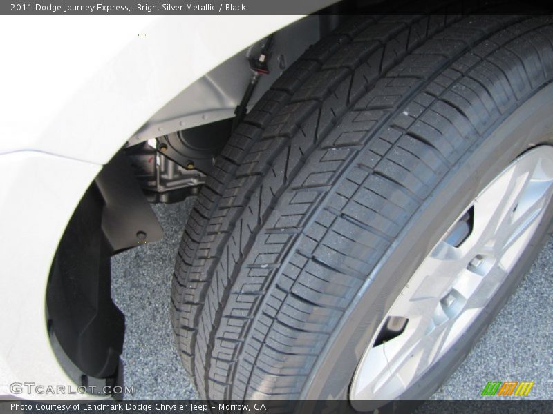 Bright Silver Metallic / Black 2011 Dodge Journey Express