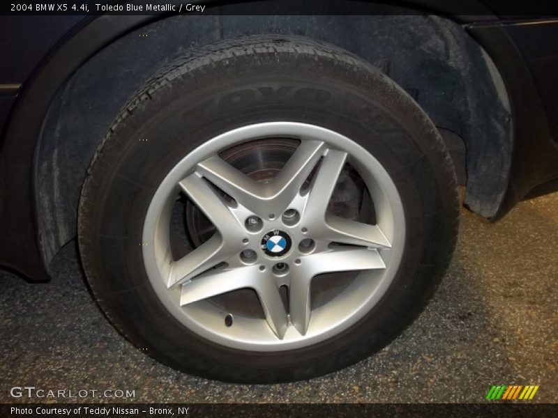 Toledo Blue Metallic / Grey 2004 BMW X5 4.4i
