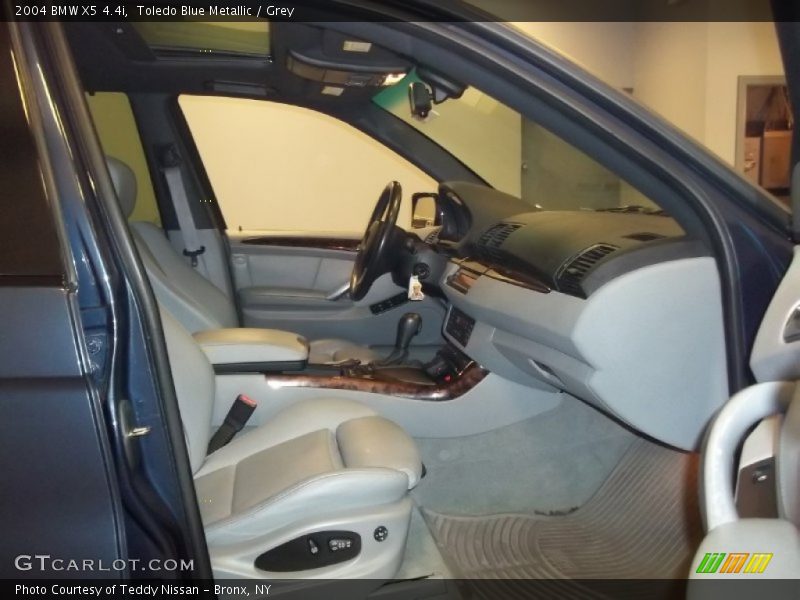 Toledo Blue Metallic / Grey 2004 BMW X5 4.4i