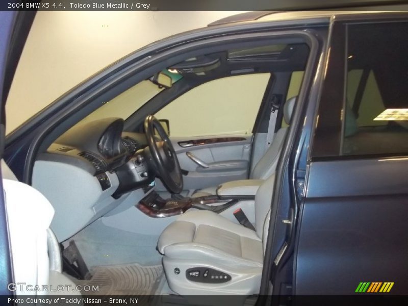Toledo Blue Metallic / Grey 2004 BMW X5 4.4i