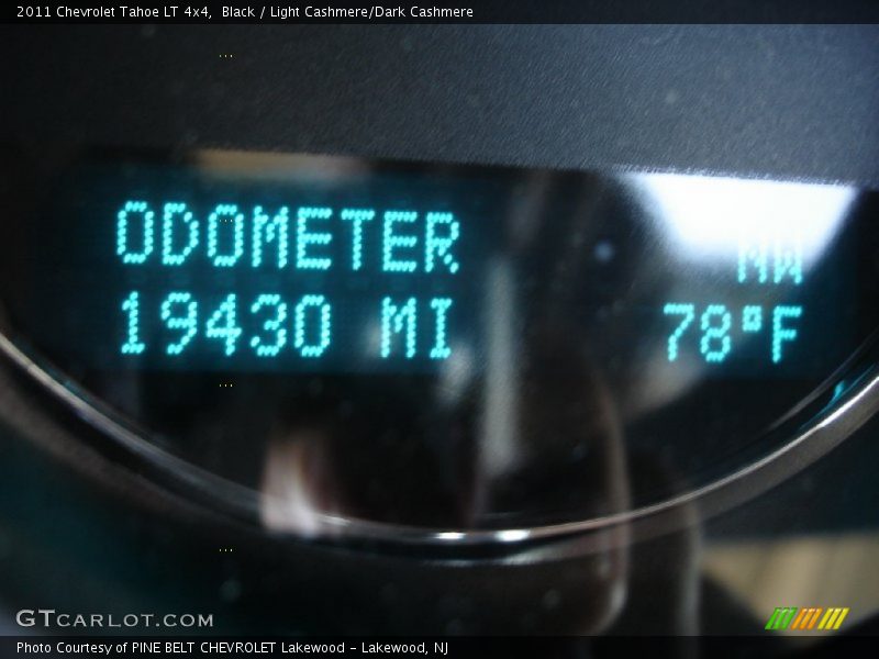 Black / Light Cashmere/Dark Cashmere 2011 Chevrolet Tahoe LT 4x4