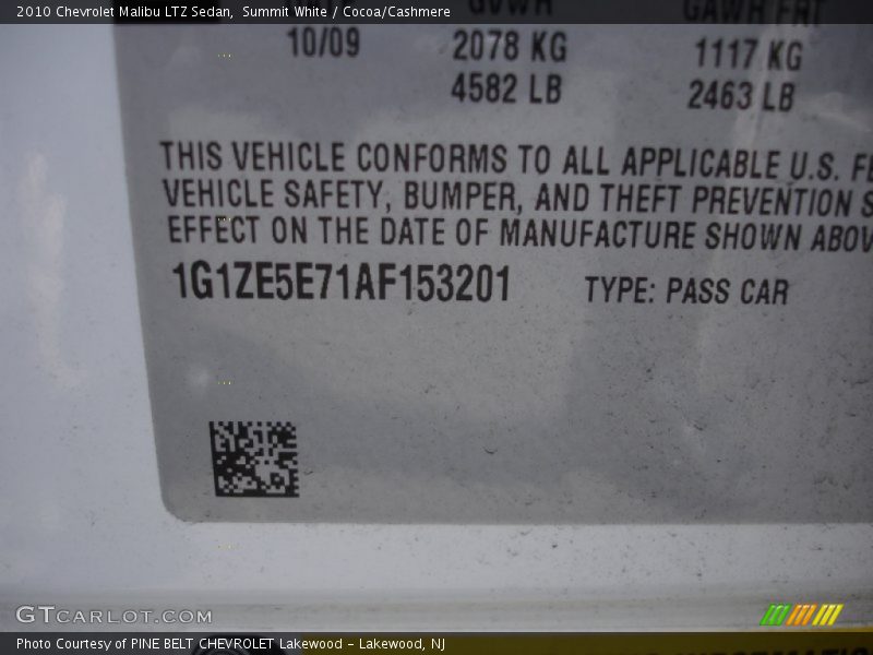 Summit White / Cocoa/Cashmere 2010 Chevrolet Malibu LTZ Sedan