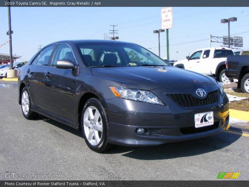 Magnetic Gray Metallic / Ash 2009 Toyota Camry SE