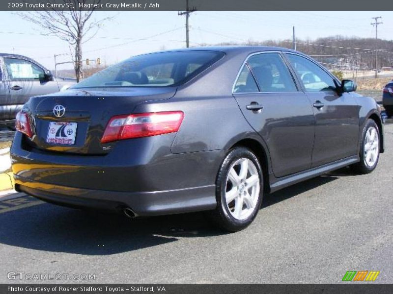 Magnetic Gray Metallic / Ash 2009 Toyota Camry SE