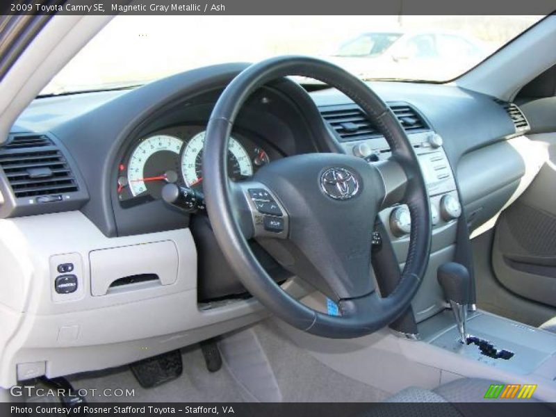 Magnetic Gray Metallic / Ash 2009 Toyota Camry SE