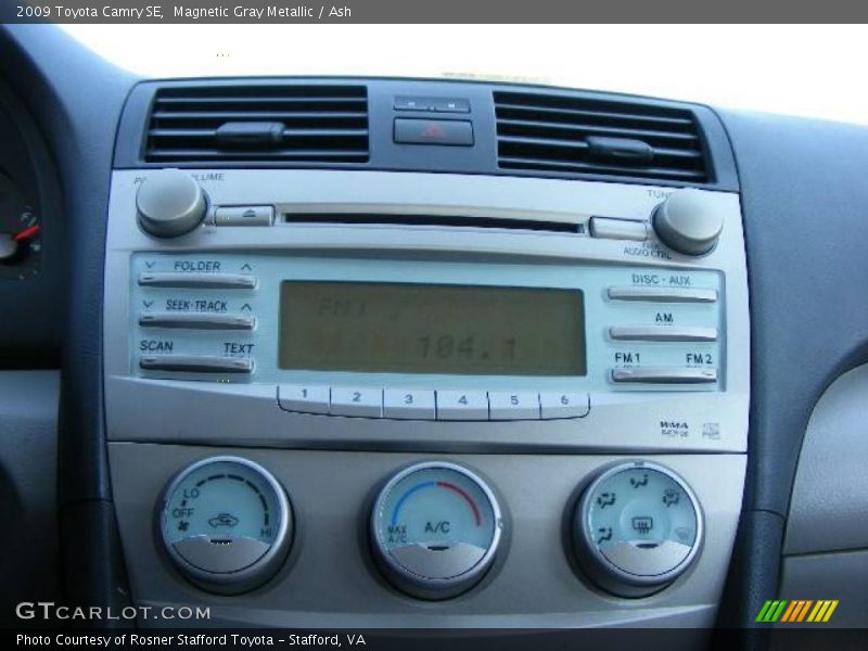 Magnetic Gray Metallic / Ash 2009 Toyota Camry SE
