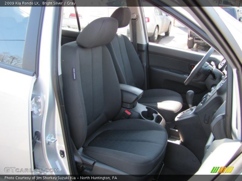 Bright Silver / Gray 2009 Kia Rondo LX