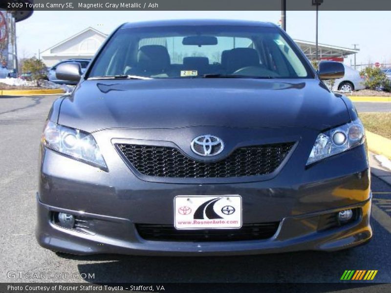 Magnetic Gray Metallic / Ash 2009 Toyota Camry SE