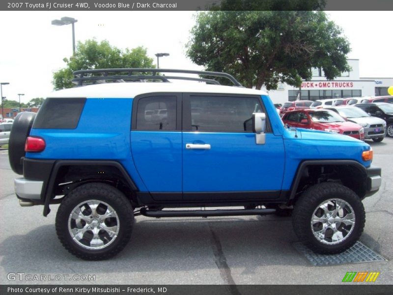 Voodoo Blue / Dark Charcoal 2007 Toyota FJ Cruiser 4WD