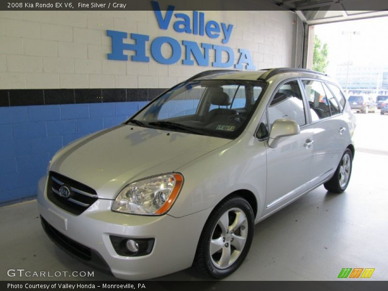 Fine Silver / Gray 2008 Kia Rondo EX V6