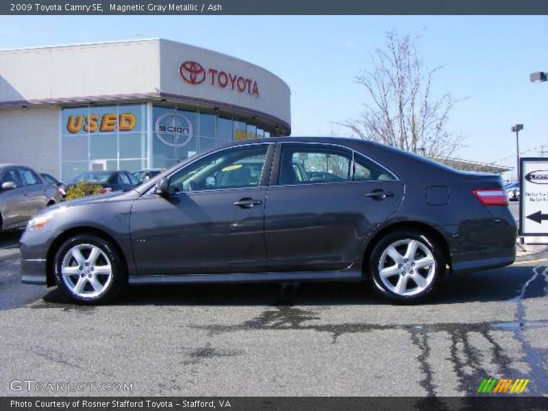 Magnetic Gray Metallic / Ash 2009 Toyota Camry SE