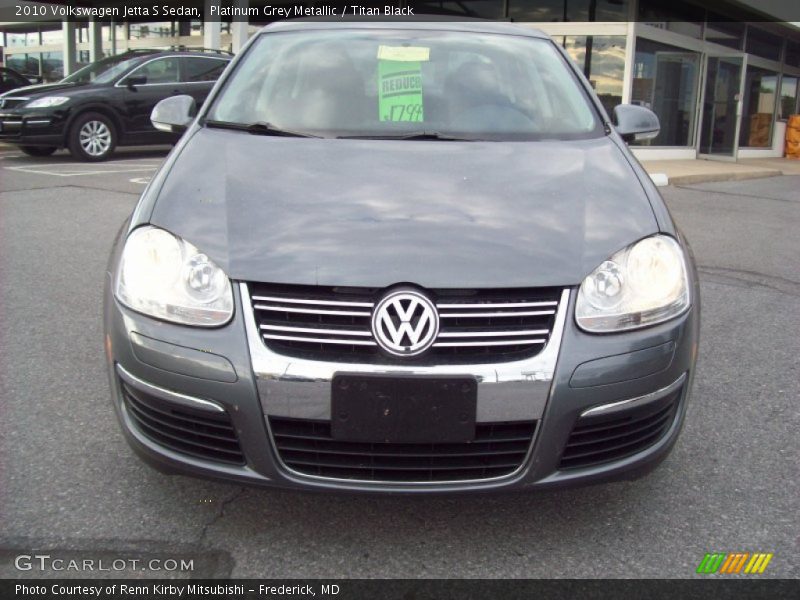 Platinum Grey Metallic / Titan Black 2010 Volkswagen Jetta S Sedan
