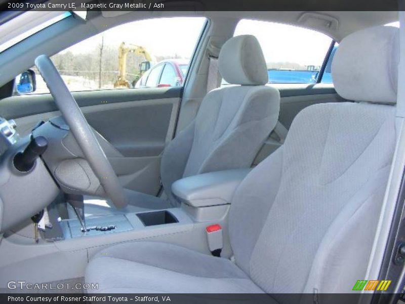 Magnetic Gray Metallic / Ash 2009 Toyota Camry LE