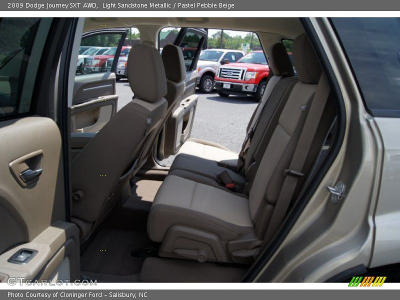 Light Sandstone Metallic / Pastel Pebble Beige 2009 Dodge Journey SXT AWD