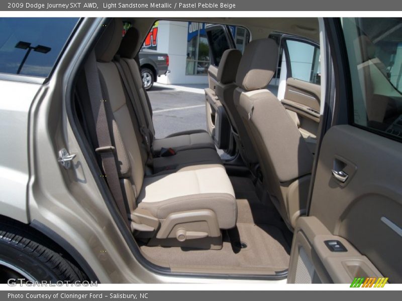 Light Sandstone Metallic / Pastel Pebble Beige 2009 Dodge Journey SXT AWD