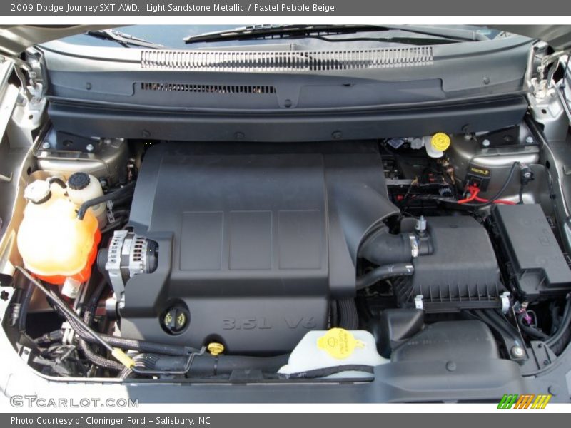 Light Sandstone Metallic / Pastel Pebble Beige 2009 Dodge Journey SXT AWD