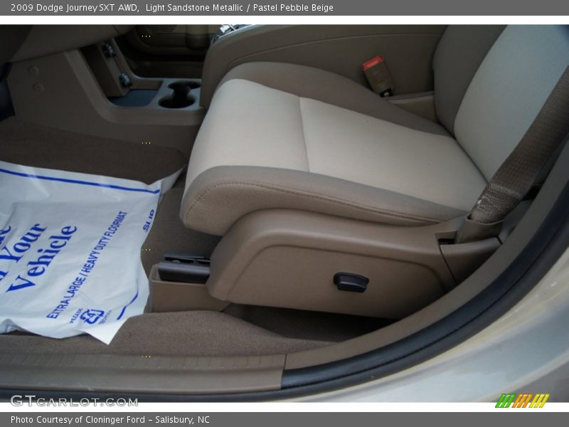 Light Sandstone Metallic / Pastel Pebble Beige 2009 Dodge Journey SXT AWD