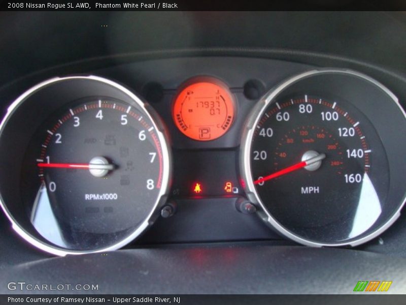 Phantom White Pearl / Black 2008 Nissan Rogue SL AWD