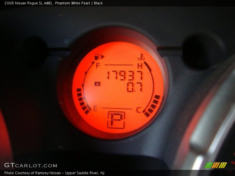 Phantom White Pearl / Black 2008 Nissan Rogue SL AWD