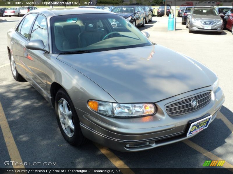 Light Sandrift Metallic / Taupe 2003 Buick Regal LS