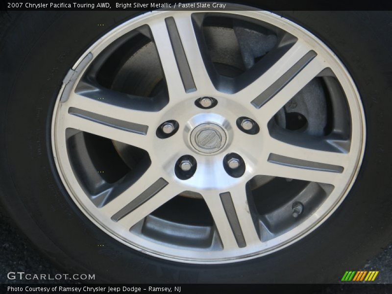Bright Silver Metallic / Pastel Slate Gray 2007 Chrysler Pacifica Touring AWD