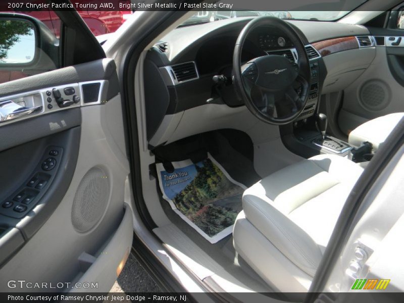 Bright Silver Metallic / Pastel Slate Gray 2007 Chrysler Pacifica Touring AWD