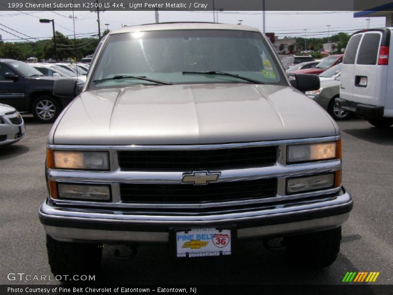 Light Pewter Metallic / Gray 1999 Chevrolet Suburban K2500 LS 4x4
