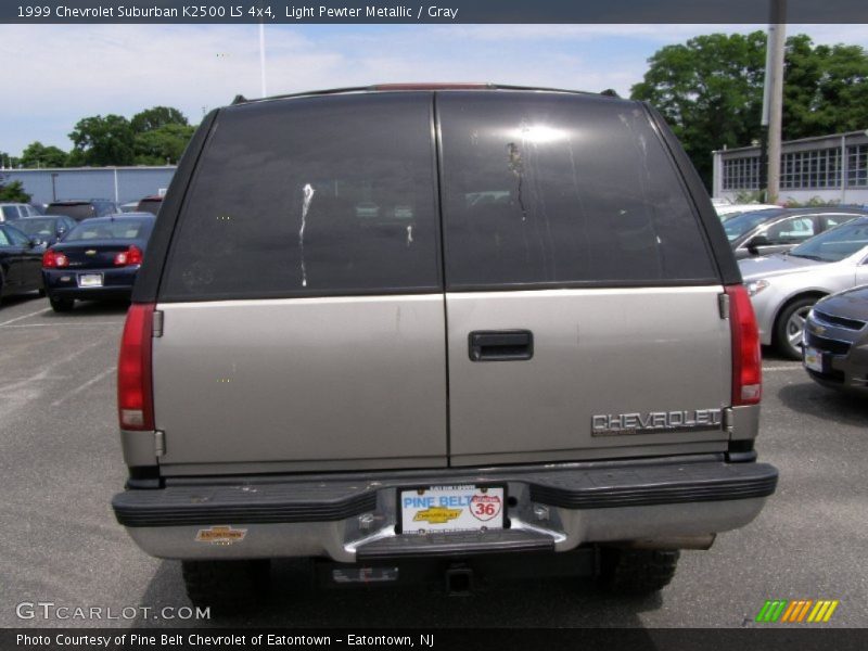 Light Pewter Metallic / Gray 1999 Chevrolet Suburban K2500 LS 4x4