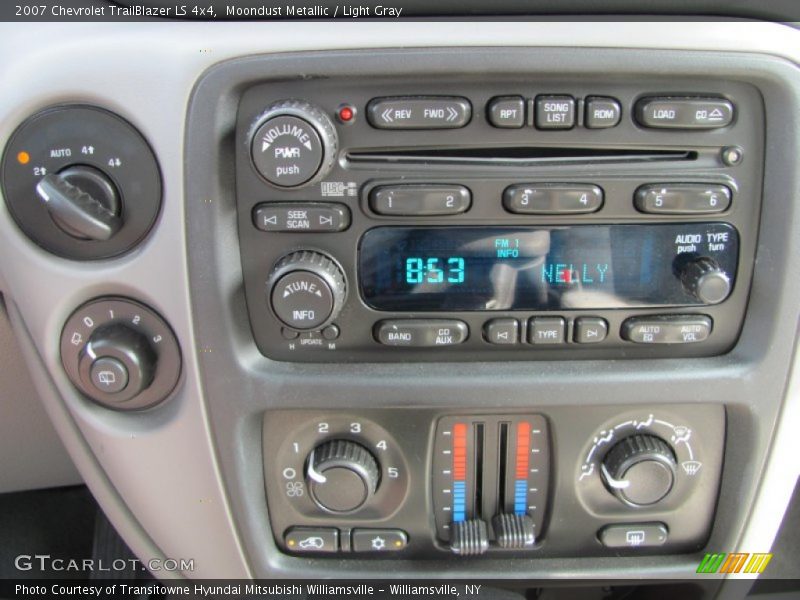 Moondust Metallic / Light Gray 2007 Chevrolet TrailBlazer LS 4x4