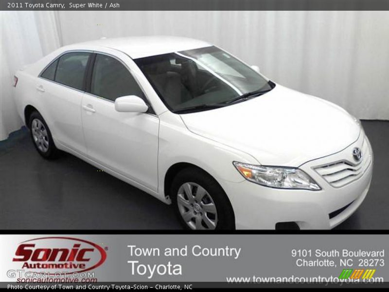 Super White / Ash 2011 Toyota Camry