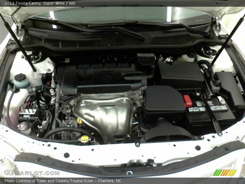 Super White / Ash 2011 Toyota Camry