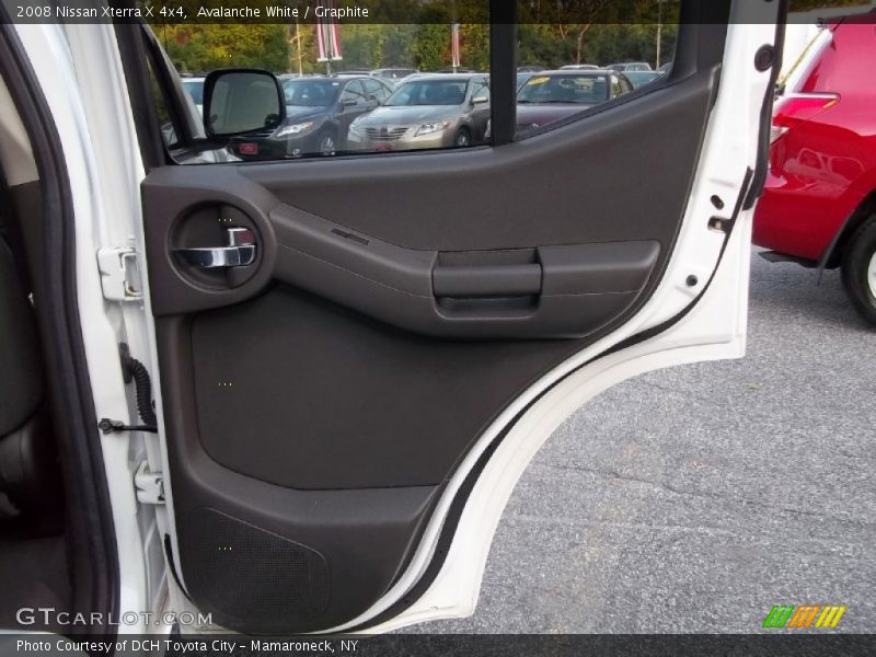 Avalanche White / Graphite 2008 Nissan Xterra X 4x4