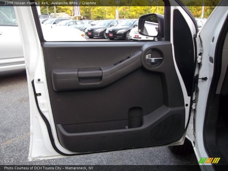 Avalanche White / Graphite 2008 Nissan Xterra X 4x4