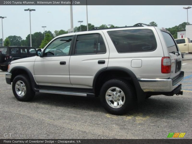 Millennium Silver Metallic / Oak 2000 Toyota 4Runner