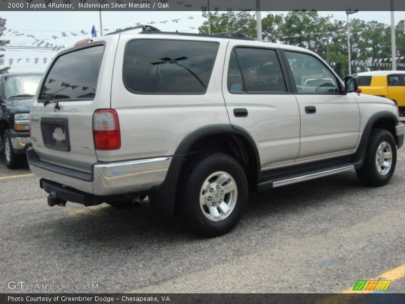 Millennium Silver Metallic / Oak 2000 Toyota 4Runner