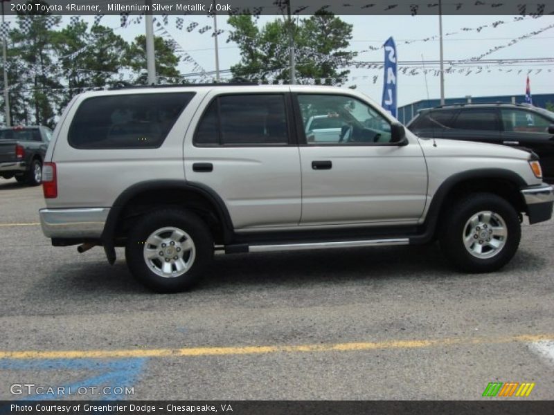 Millennium Silver Metallic / Oak 2000 Toyota 4Runner