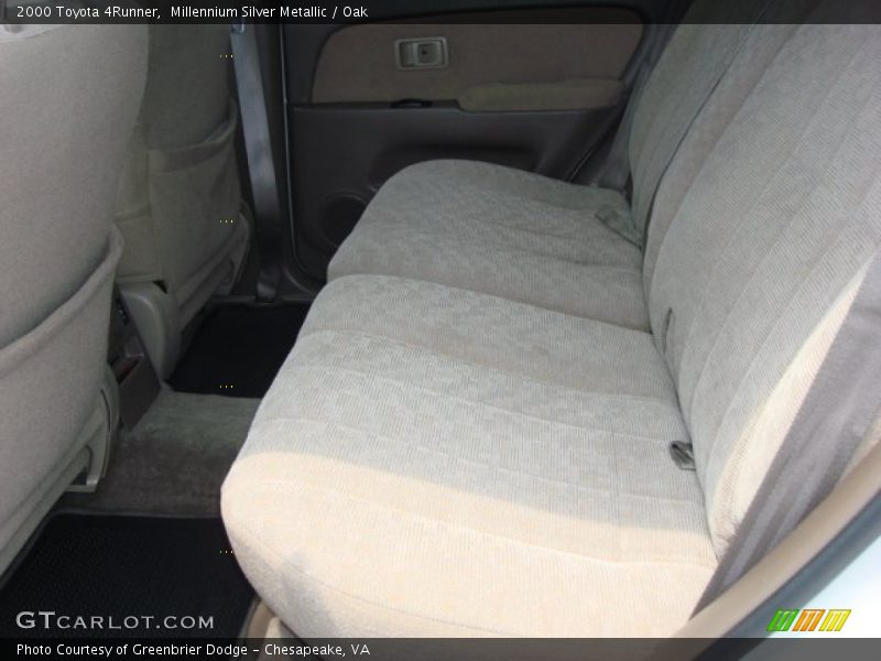 Millennium Silver Metallic / Oak 2000 Toyota 4Runner