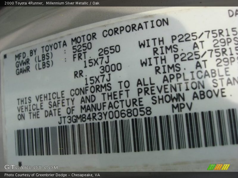 Millennium Silver Metallic / Oak 2000 Toyota 4Runner