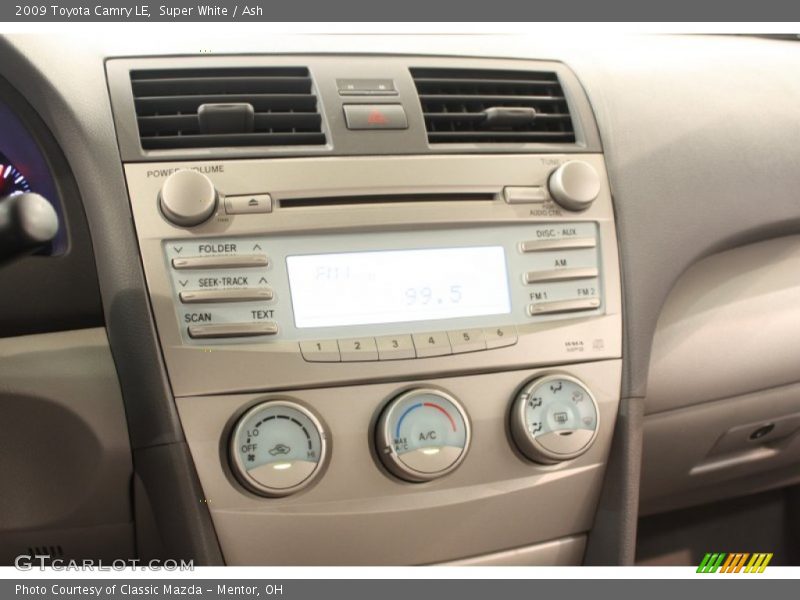 Super White / Ash 2009 Toyota Camry LE