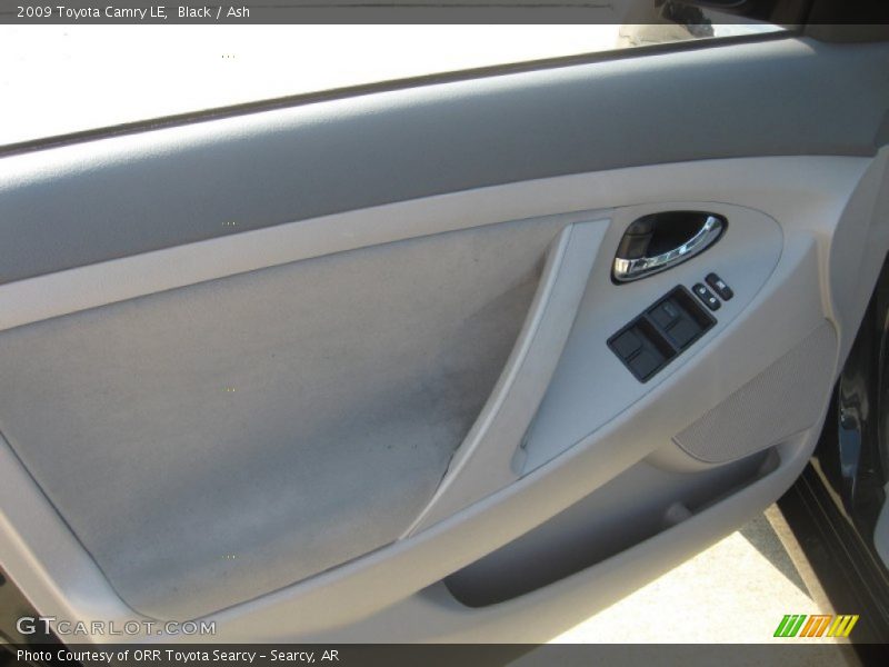 Black / Ash 2009 Toyota Camry LE