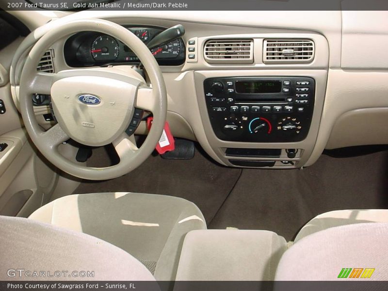 Gold Ash Metallic / Medium/Dark Pebble 2007 Ford Taurus SE