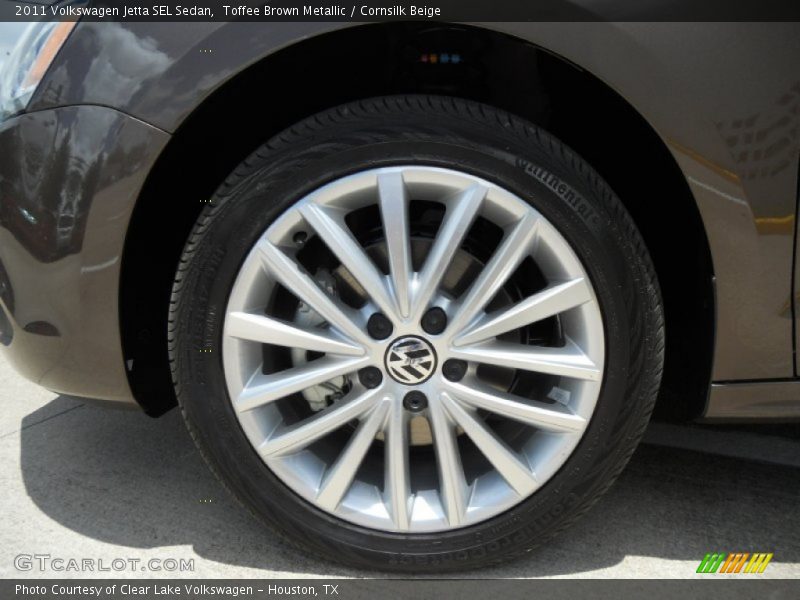 Toffee Brown Metallic / Cornsilk Beige 2011 Volkswagen Jetta SEL Sedan