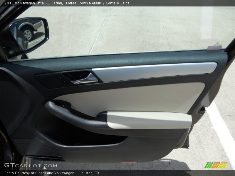Toffee Brown Metallic / Cornsilk Beige 2011 Volkswagen Jetta SEL Sedan