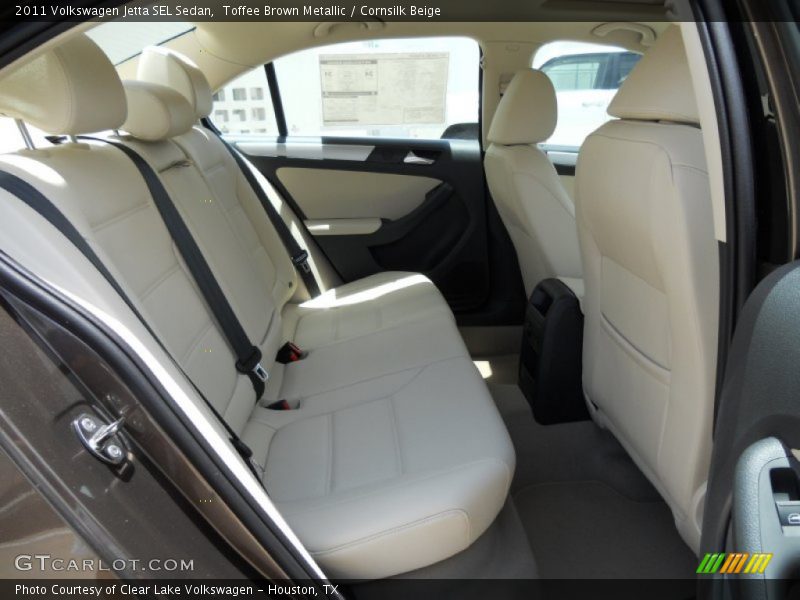 Toffee Brown Metallic / Cornsilk Beige 2011 Volkswagen Jetta SEL Sedan