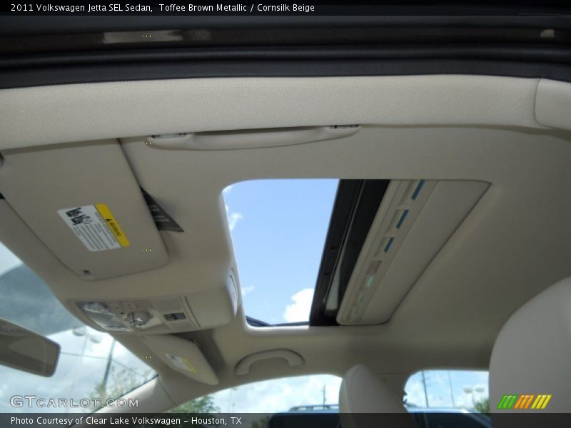 Toffee Brown Metallic / Cornsilk Beige 2011 Volkswagen Jetta SEL Sedan