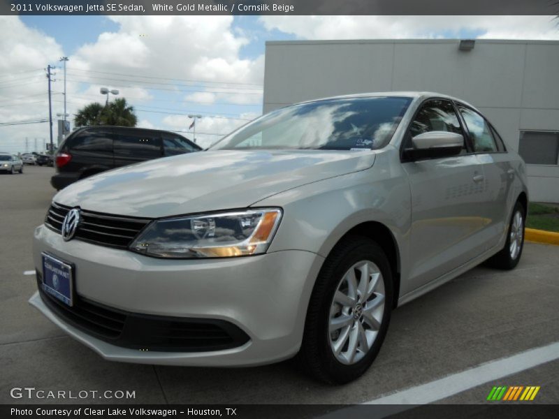 White Gold Metallic / Cornsilk Beige 2011 Volkswagen Jetta SE Sedan