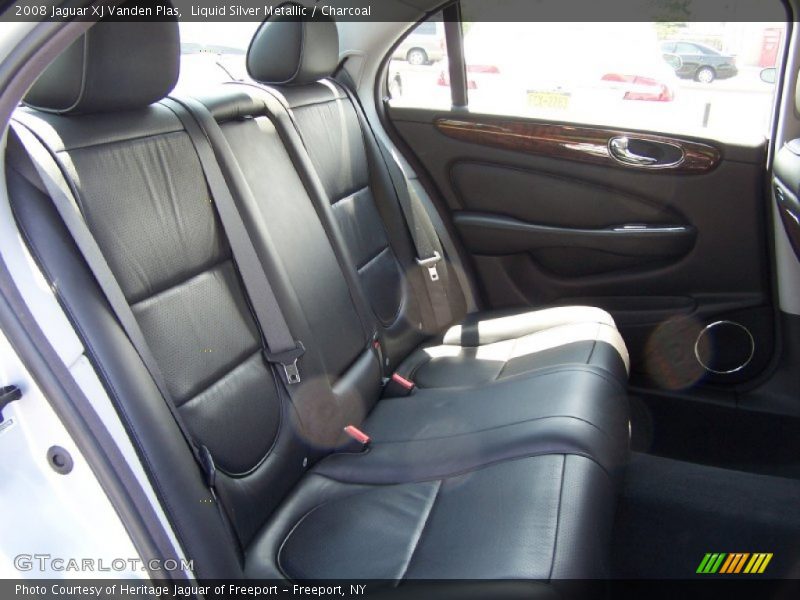  2008 XJ Vanden Plas Charcoal Interior
