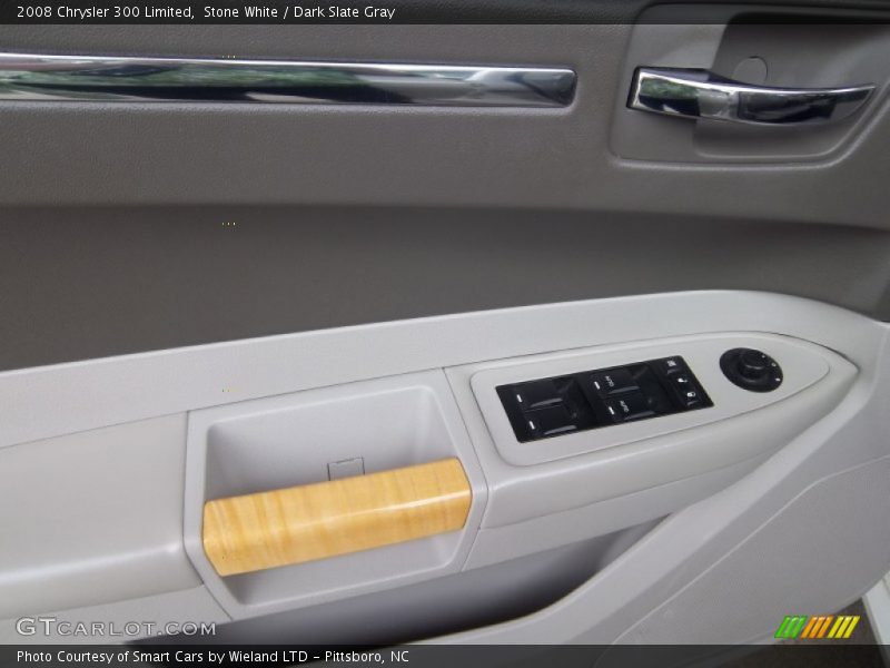 Stone White / Dark Slate Gray 2008 Chrysler 300 Limited
