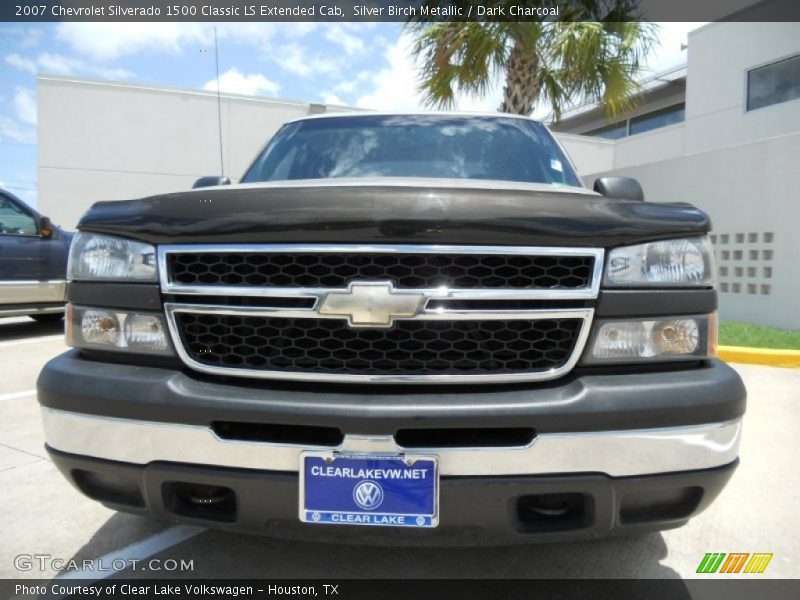 Silver Birch Metallic / Dark Charcoal 2007 Chevrolet Silverado 1500 Classic LS Extended Cab